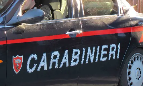 Donna trovata morta in un sacco. Fermati la figlia e il genero della vittima