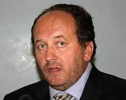 De Fanis, dopo le tangenti l'accordo per prestazioni sessuali con la sua segretaria