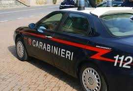 Torino: arrestati due banditi dopo colpo in banca con ostaggio