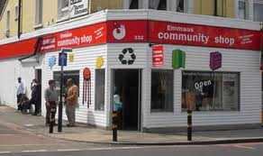 Community Shop il primo supermercato sociale aperto per le famiglie povere