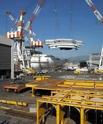 Morti bianche: un uomo perde la vita dopo essere stato colpito da un gancio in un cantiere navale