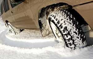 Modena, Piano neve: ultimi giorni per montare le gomme termiche