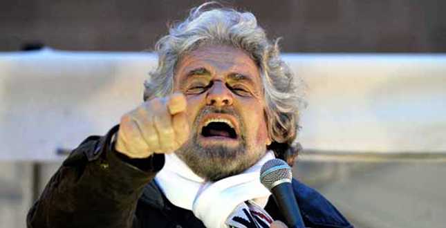 Grillo contro i giornalisti "ostili al M5S". Il primo attacco tocca a Maria Novella Oppo