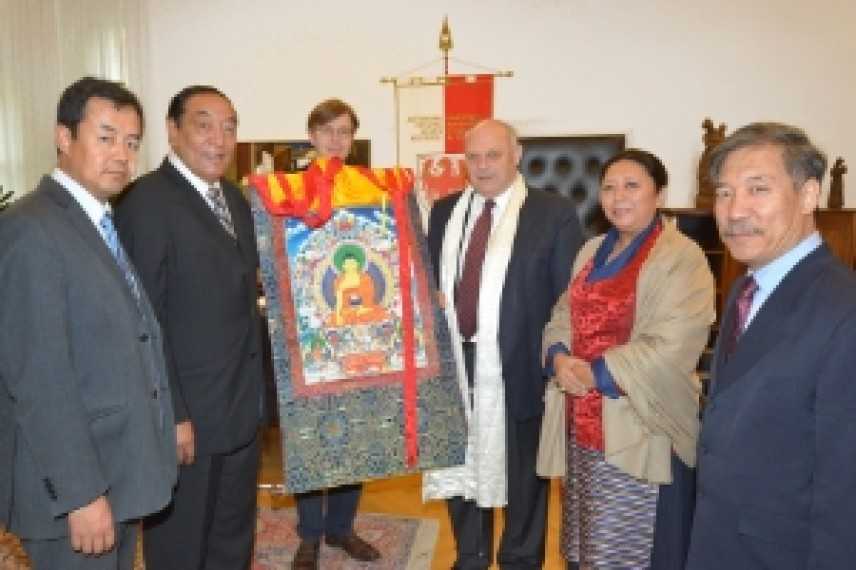 Durnwalder ha ricevuto una delegazione del governo Tibetano