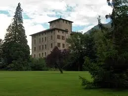 Apre al Castello Gamba la rassegna "Détails" con la mostra dedicata a Federico Ashton