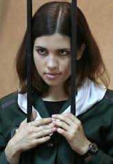 Pussy Riot: Nadezhda Tolokonnikova denuncia minacce di morte. Il Tribunale: mancanza di prove