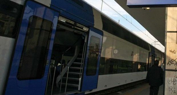 Tunisino molesta e picchia tre donne sul treno Napoli-Roma