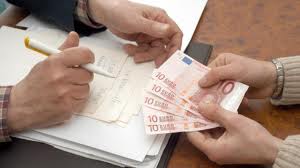 Pont-Saint-Martin: uomo truffa Caritas, denunciato