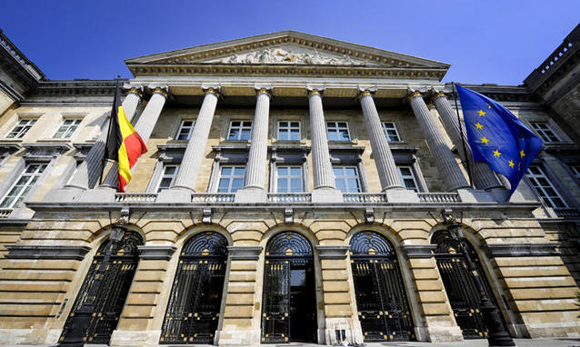 Eutanasia, il Belgio estende la norma ai minorenni