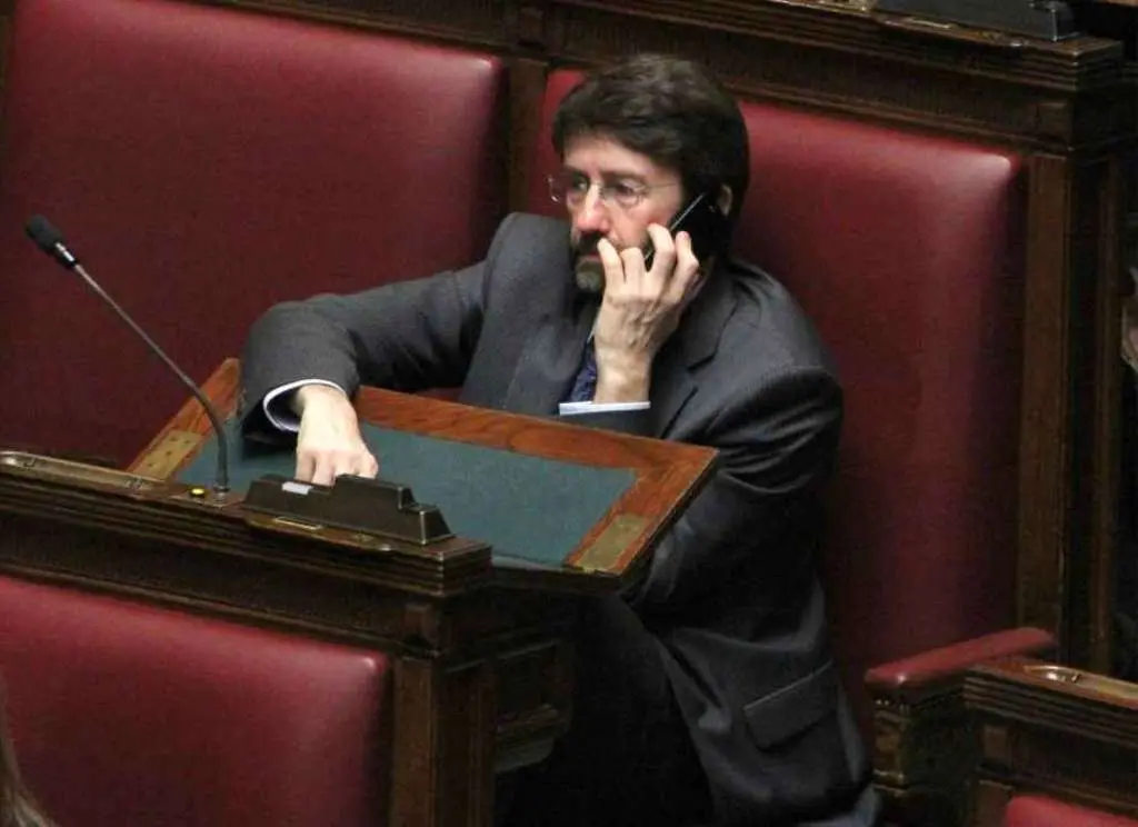 Legge di Stabilità, Franceschini: «Il governo porrà la fiducia». Ma la manovra è incompleta