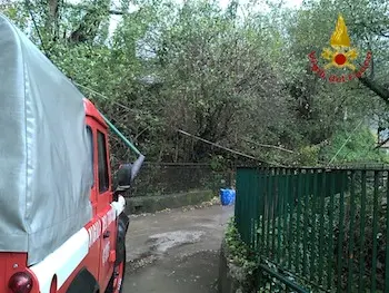 Maltempo ad Avellino, sgomberate quattro famiglie nei prefabbricati