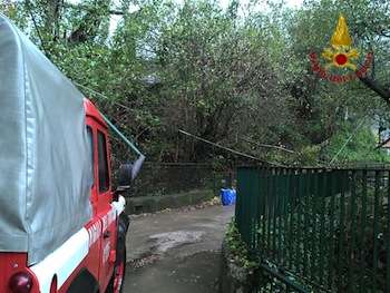 Maltempo ad Avellino, sgomberate quattro famiglie nei prefabbricati