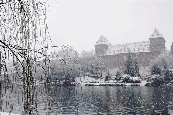 Neve in Piemonte: disagi sulla collina torinese