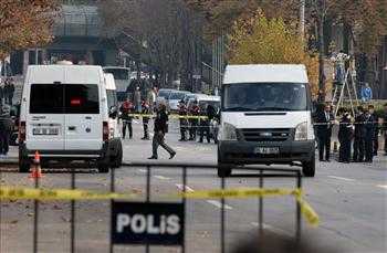 Ankara, sospetto attentatore arrestato di fronte al palazzo del Primo Ministro
