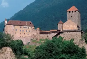 Bolzano: si amplia l'offerta culturale di Castel Tirolo