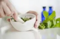 Bari, "Curare, non nuocere": incontro sull'omeopatia