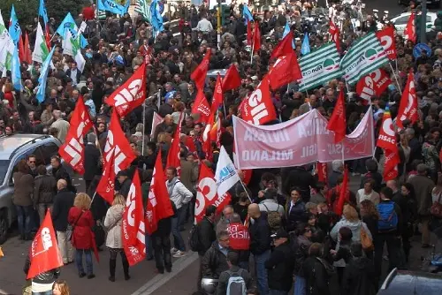 Genova, sciopero generale domani 14 Novembre