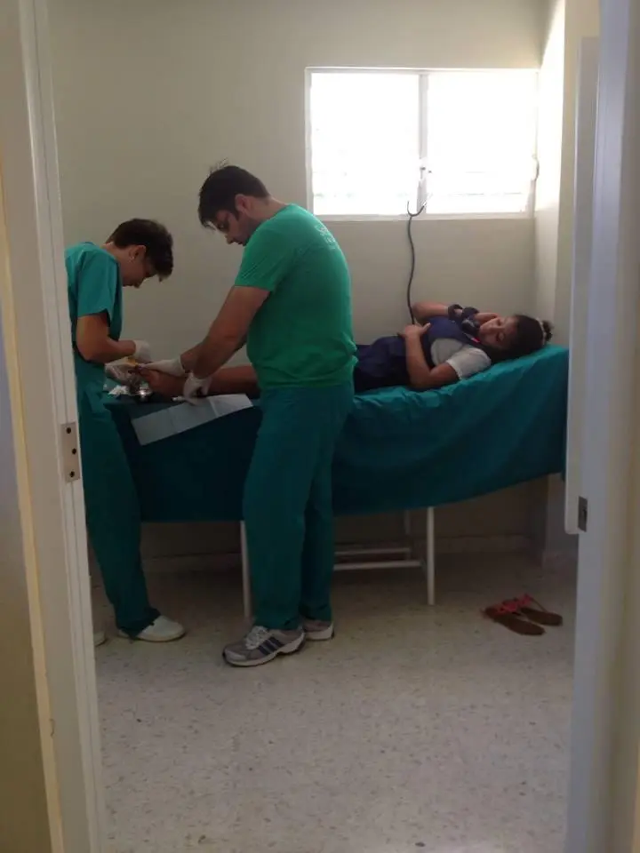 Semi di Pace International attiva un ambulatorio alla scuola "San Benito" a Santo Domingo