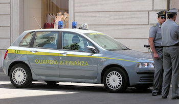 Truffe assicurazioni, coinvolti tre avvocati e medico di Avellino