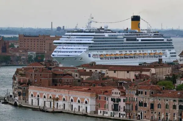 Grandi Navi, la commissione Ambiente arriva in laguna