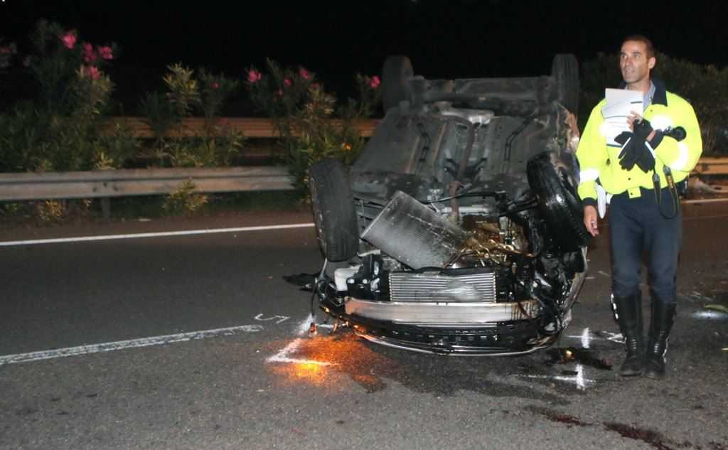 Grave incidente nella SS 130, alle porte di Cagliari: auto decolla sullo spartitraffico