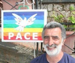 Sindaco di Messina pacifista alla festa Forze Armate: "L'Italia ripudia la guerra". E' polemica