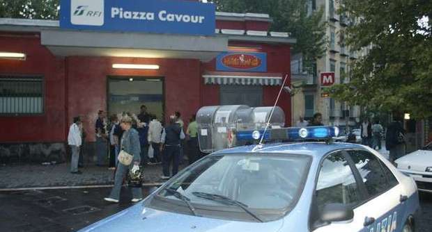 Napoli: suicidio in metropolitana nella stazione di piazza Cavour