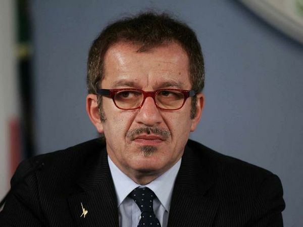 Maroni e il progetto della macroregione del nord