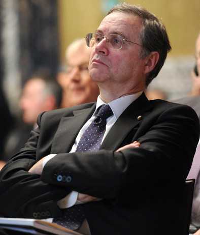 Italia vittima di "analfabetismo funzionale": le dichiarazioni di Visco e la deriva della cultura