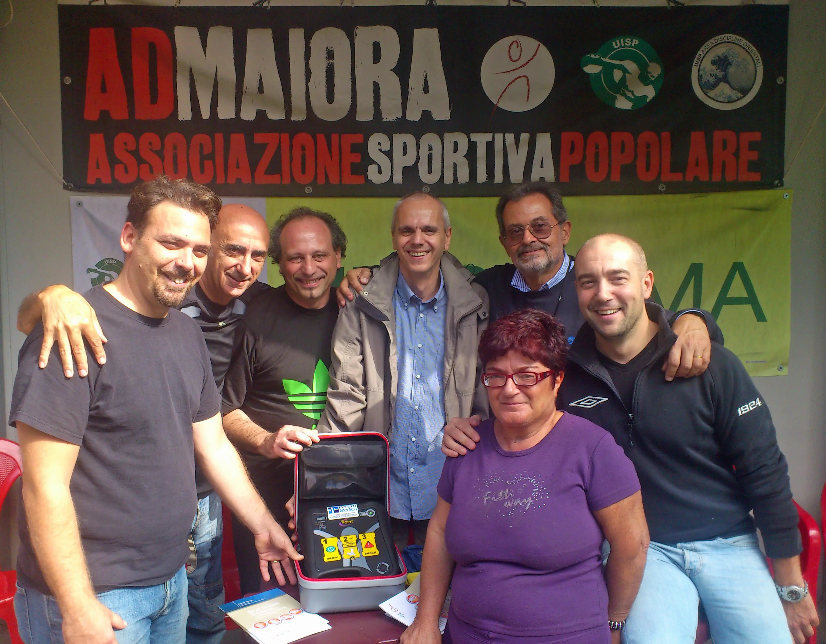 Un Defibrillatore per la Sicurezza in Palestra