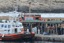 Naufragio Lampedusa: Save the Children, condizioni di accoglienza non degne di un paese civile