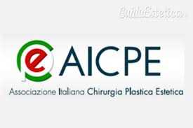 Salute, l'Associazione Italiana Chirurgia Plastica Estetica pubblica prime linee guida del settore
