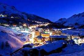 Obbligo di pneumatici da neve o catene a bordo su tutte le strade della Valle d'Aosta