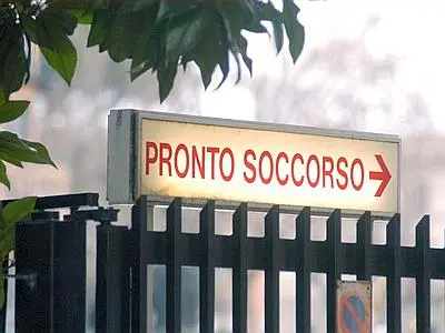 Madre accoltella figlio 11enne: è ricoverato in gravi condizioni