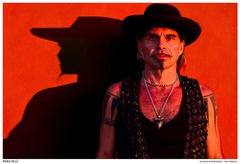 Piero Pelù ritorna sulle scene discografiche con il nuovo brano "Mille Uragani"