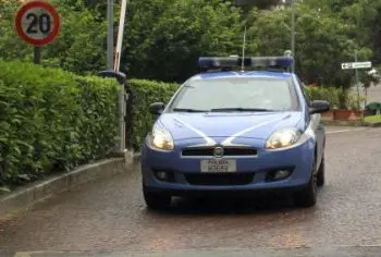 Uccide la moglie e poi si getta sotto un treno: succede a Rovereto