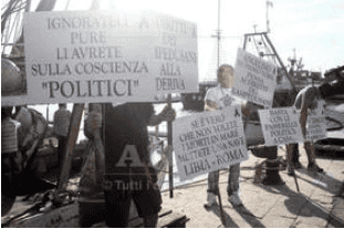 Lampedusa, Letta e Barroso contestati all'arrivo: "Vergogna"