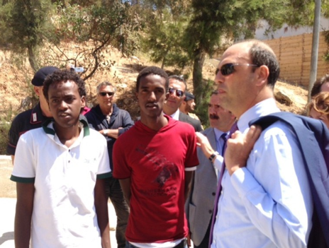 Tragedia di Lampedusa, annullata conferenza stampa a palazzo Chigi. Alfano presto sull'isola