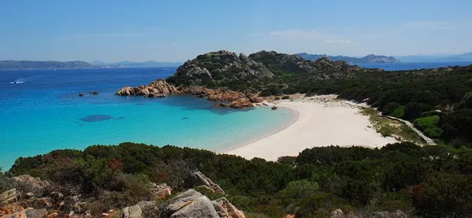 Sardegna: Isola di Budelli, paradiso all'asta