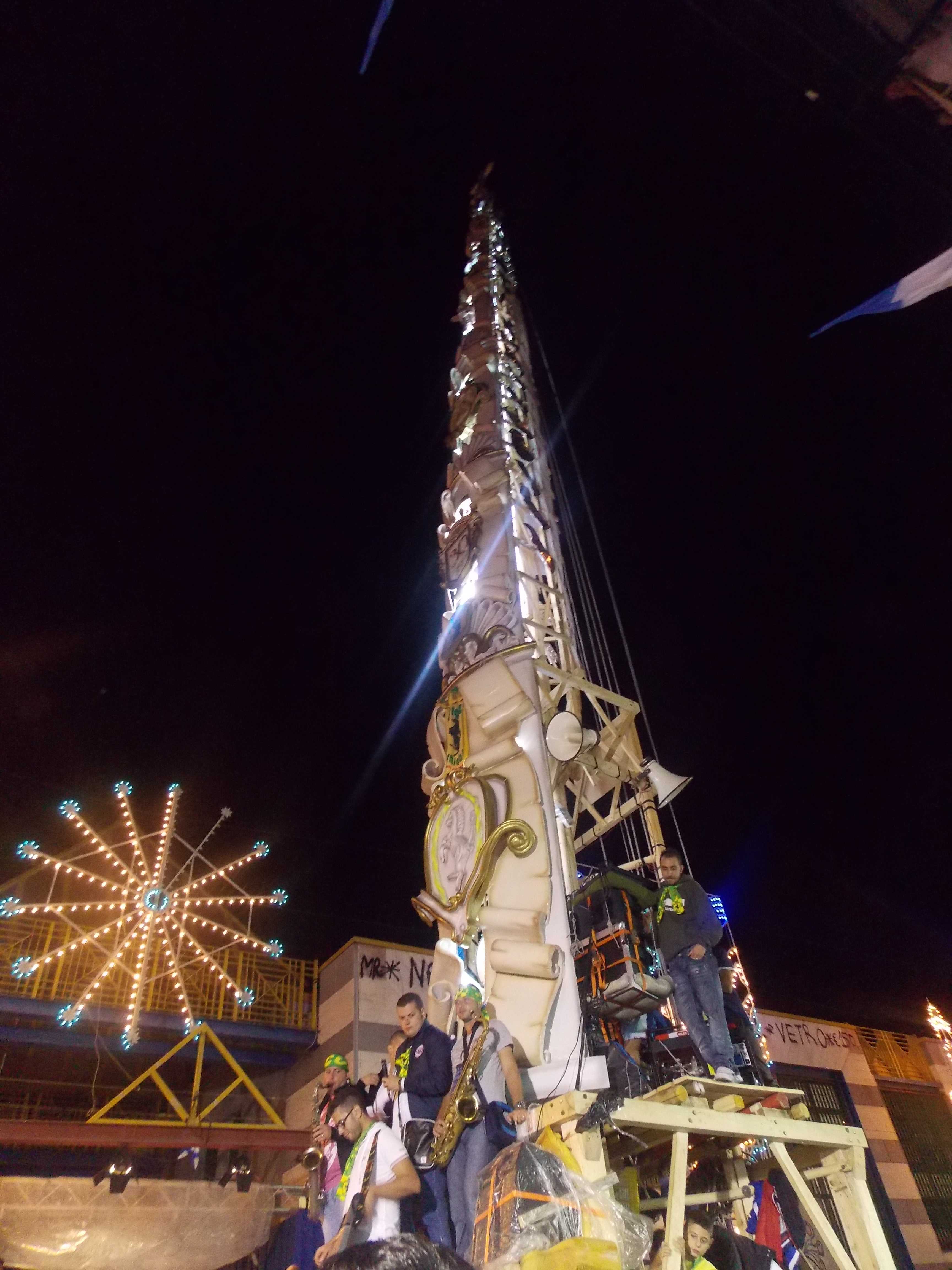 Festa dei Gigli di Barra: tra folklore, tradizioni ed indifferenza