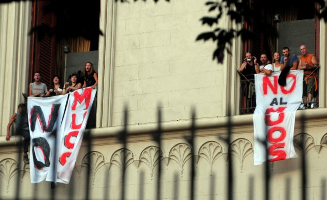 No Muos: attivisti occupano Palazzo dei Normanni. Domani a Palermo grande manifestazione nazionale