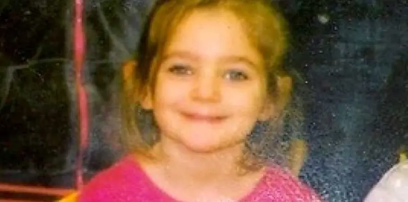 Bimba scomparsa 4 mesi fa in Francia, la madre confessa: "Uccisa da patrigno"