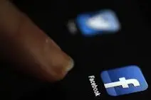 Facebook: su 24 milioni di iscritti ogni giorno si connettono in 17 milioni solo in Italia