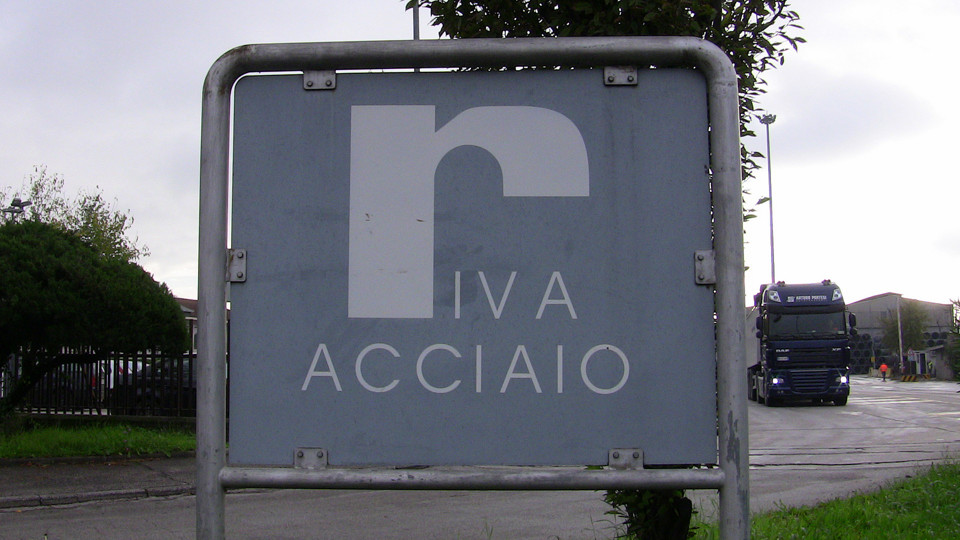 Riva acciao, chiusura stabilimenti di Verona, le polemiche