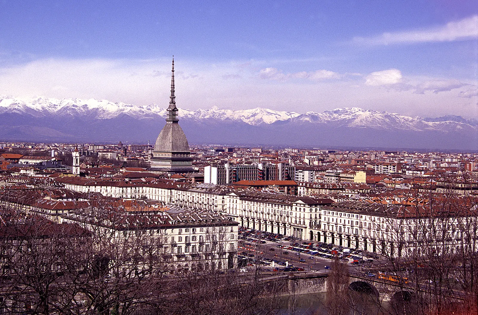 Torino: assegnata la terza stella dalla guida Michelin per l'alto interesse storico e culturale