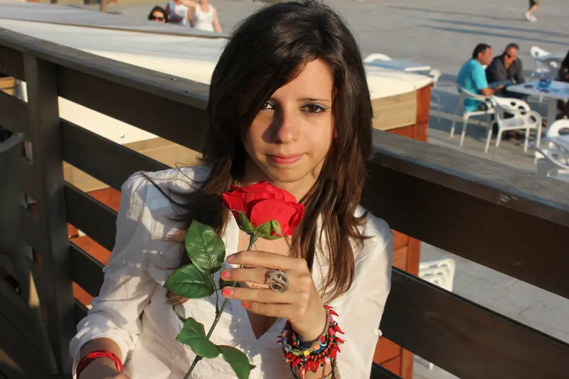 Musica, il nuovo album di Dalia Buccianti "Tramonta il sole e cade pioggia"