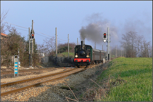 Disgrazia nel reggiano: ragazzino muore travolto da un treno