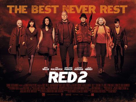 "Red 2" di Dean Parisot, spie da cabaret e pupe esplosive