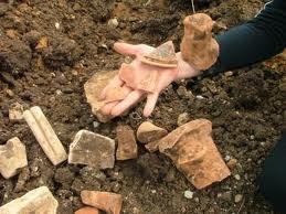 Archeologia, la Guardia di Finanza sventa tentato saccheggio in sito sconosciuto