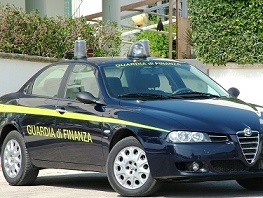 Scoperte dalle fiamme gialle 161 immobili di lusso non dichiarati